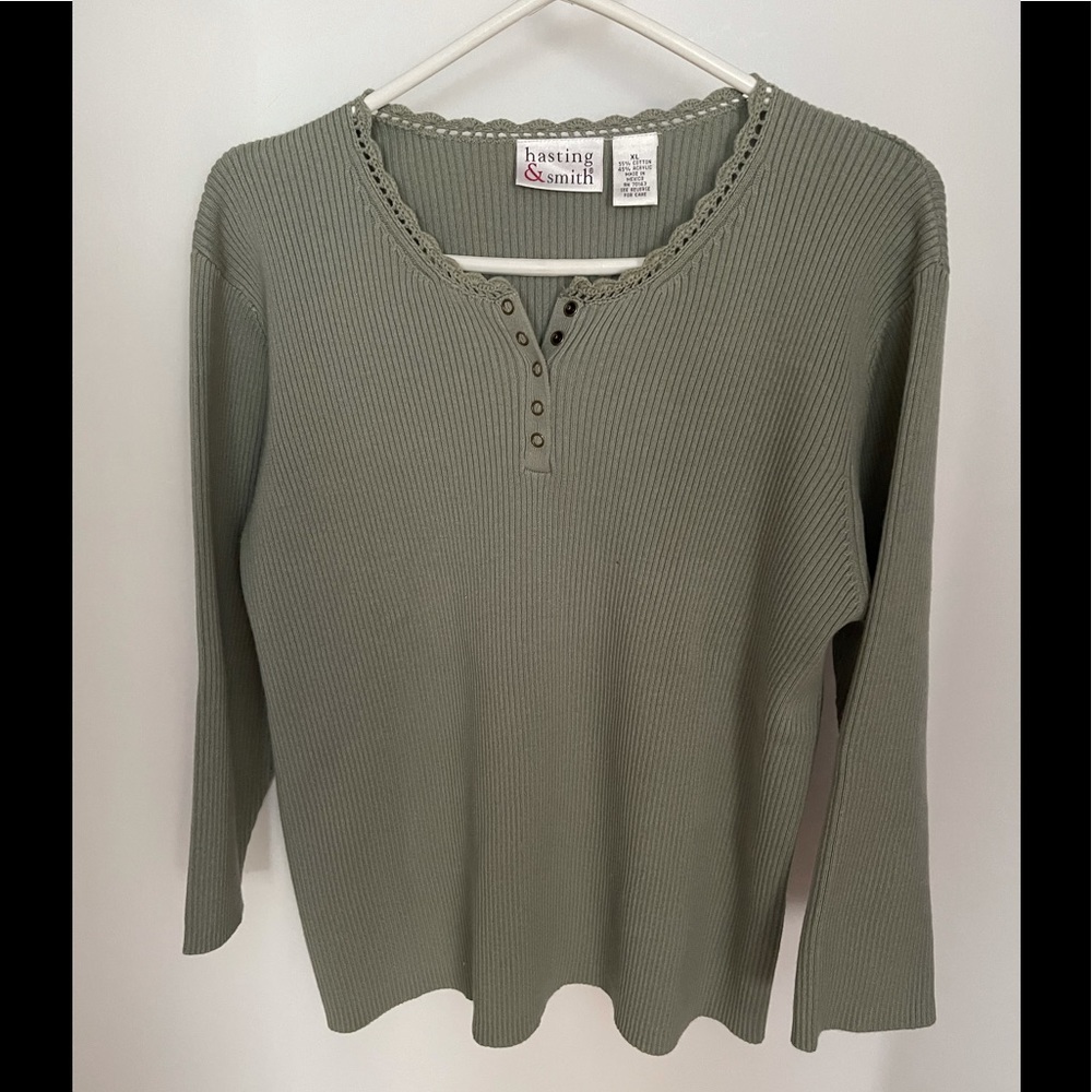 Knit top
